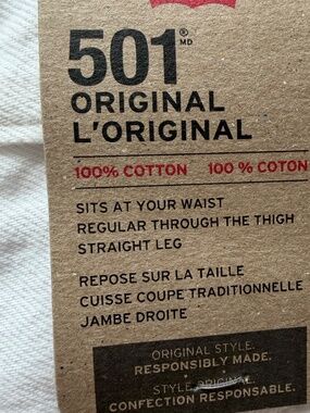 LEVI’S 501 original white denim pants size 32 waist 34 length - men’s